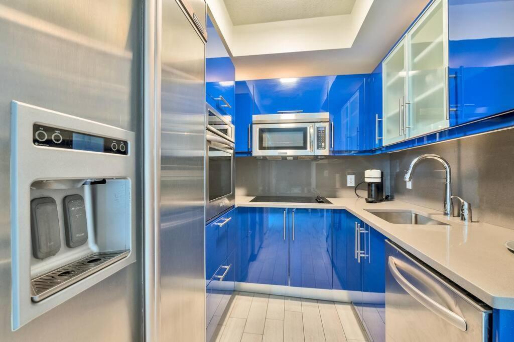 1 Bedroom With Ocean And City Views! 劳德代尔堡 外观 照片